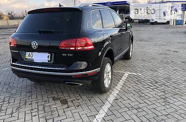 Позашляховик / Кросовер Volkswagen Touareg 2017 в 