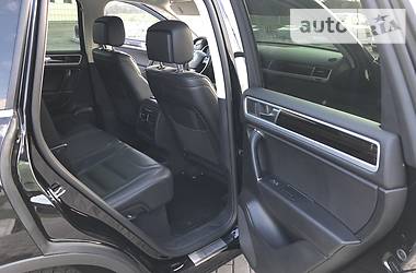 Позашляховик / Кросовер Volkswagen Touareg 2017 в 