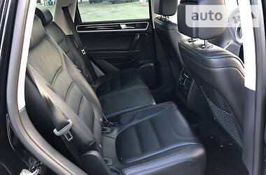 Позашляховик / Кросовер Volkswagen Touareg 2017 в 