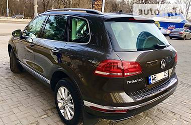 Позашляховик / Кросовер Volkswagen Touareg 2017 в 