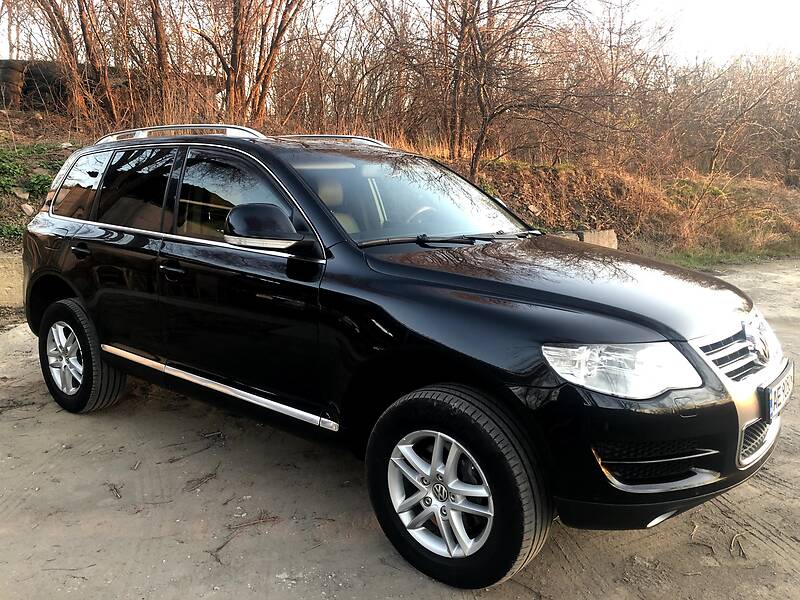 Позашляховик / Кросовер Volkswagen Touareg 2008 в Кривому Розі