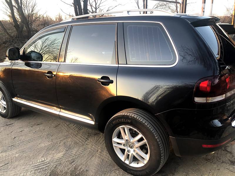 Позашляховик / Кросовер Volkswagen Touareg 2008 в Кривому Розі