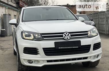 Позашляховик / Кросовер Volkswagen Touareg 2013 в 