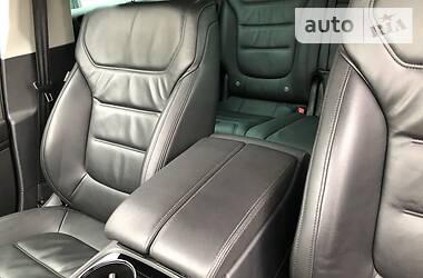 Позашляховик / Кросовер Volkswagen Touareg 2013 в 