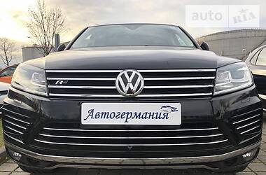 Позашляховик / Кросовер Volkswagen Touareg 2017 в 