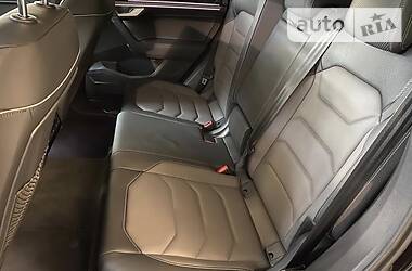 Позашляховик / Кросовер Volkswagen Touareg 2020 в 