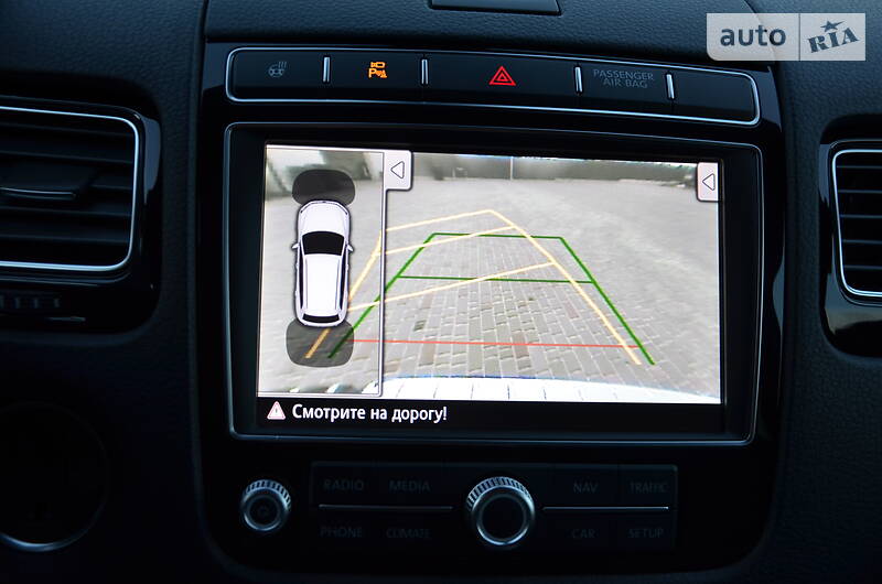 Позашляховик / Кросовер Volkswagen Touareg 2015 в Луцьку