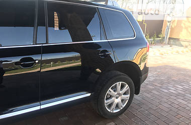 Позашляховик / Кросовер Volkswagen Touareg 2008 в 