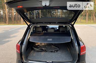 Позашляховик / Кросовер Volkswagen Touareg 2013 в 