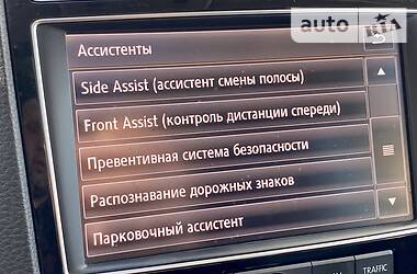 Позашляховик / Кросовер Volkswagen Touareg 2016 в 
