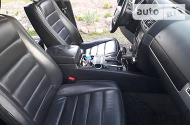 Позашляховик / Кросовер Volkswagen Touareg 2003 в 