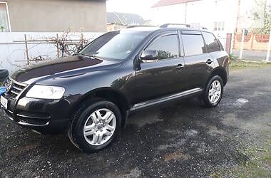 Позашляховик / Кросовер Volkswagen Touareg 2003 в 