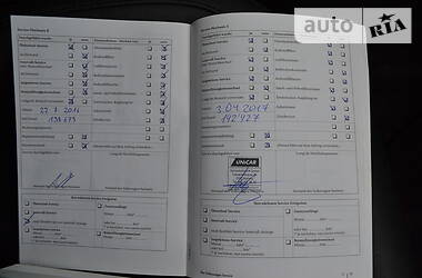 Позашляховик / Кросовер Volkswagen Touareg 2011 в 