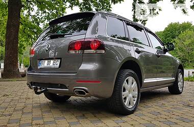 Позашляховик / Кросовер Volkswagen Touareg 2009 в 