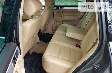 Позашляховик / Кросовер Volkswagen Touareg 2009 в 