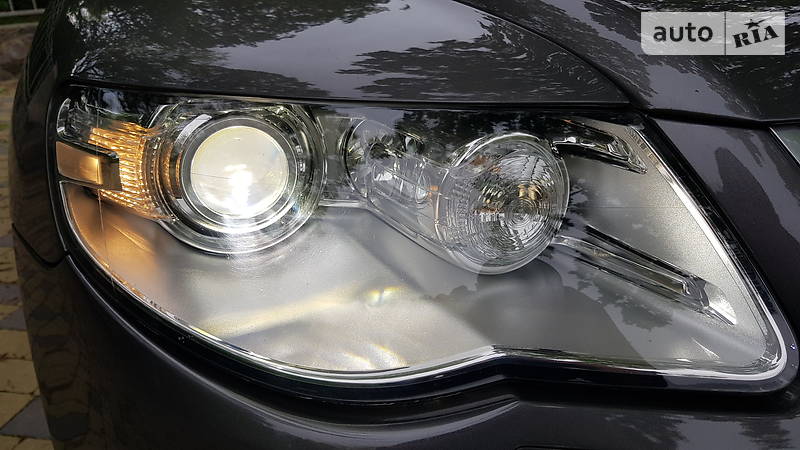 Позашляховик / Кросовер Volkswagen Touareg 2009 в Полтаві