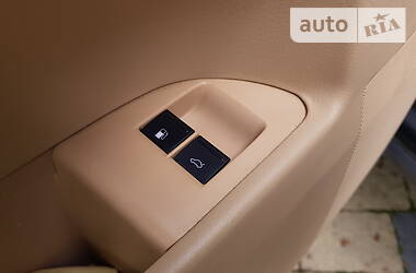 Позашляховик / Кросовер Volkswagen Touareg 2009 в 