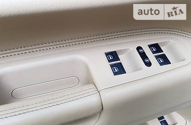 Позашляховик / Кросовер Volkswagen Touareg 2009 в 