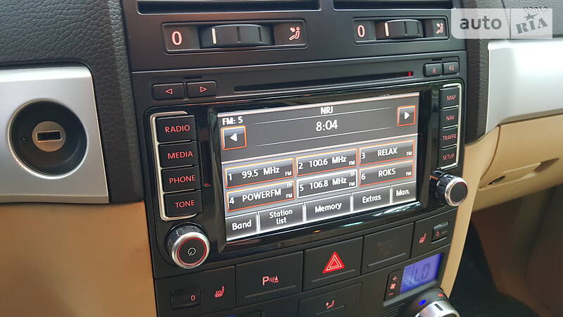 Позашляховик / Кросовер Volkswagen Touareg 2009 в Полтаві