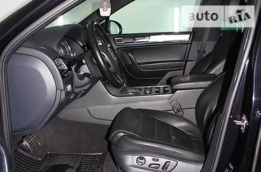 Позашляховик / Кросовер Volkswagen Touareg 2010 в 