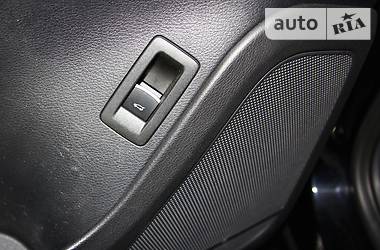 Позашляховик / Кросовер Volkswagen Touareg 2010 в 