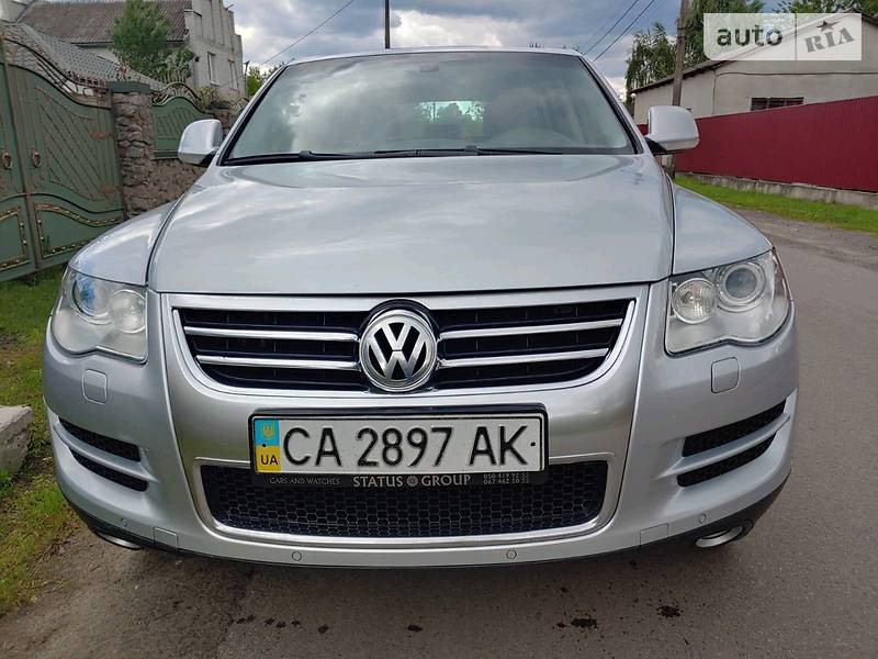 Позашляховик / Кросовер Volkswagen Touareg 2007 в Києві