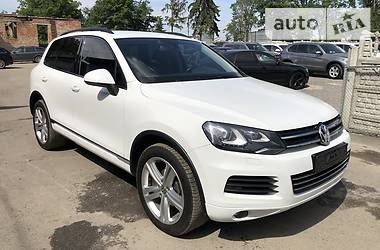 Позашляховик / Кросовер Volkswagen Touareg 2014 в Тернополі