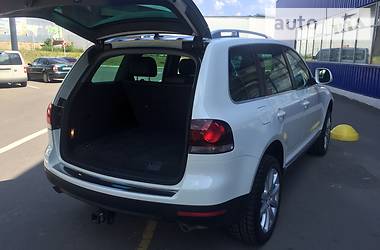 Універсал Volkswagen Touareg 2009 в 