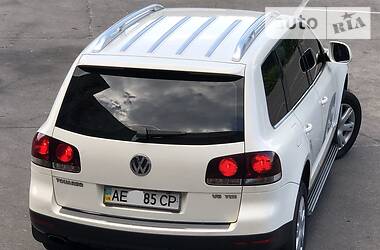 Внедорожник / Кроссовер Volkswagen Touareg 2009 в Днепре