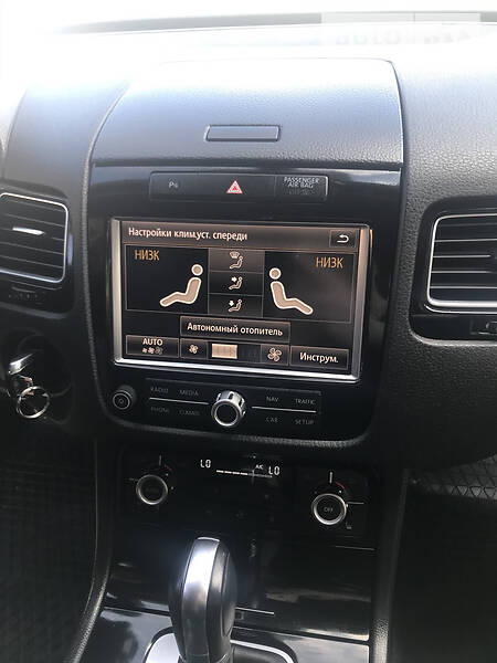 Позашляховик / Кросовер Volkswagen Touareg 2014 в Бердичеві