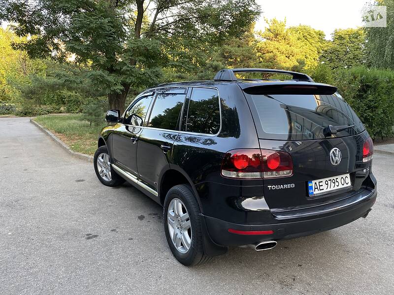 Позашляховик / Кросовер Volkswagen Touareg 2007 в Дніпрі