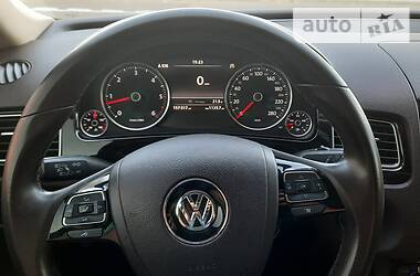 Внедорожник / Кроссовер Volkswagen Touareg 2014 в Виннице