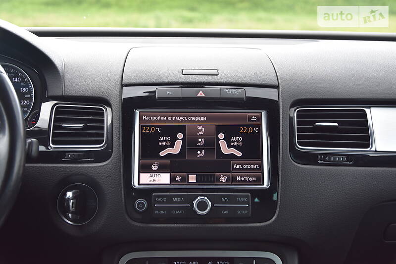Позашляховик / Кросовер Volkswagen Touareg 2012 в Дрогобичі