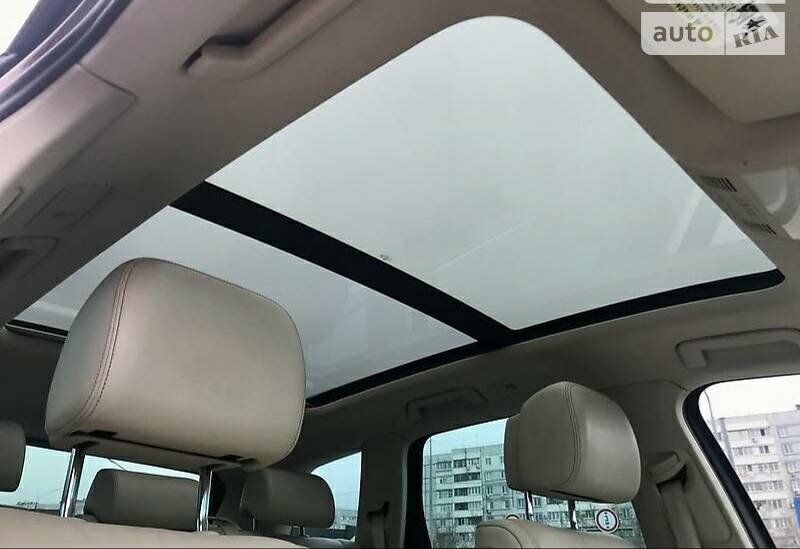 Внедорожник / Кроссовер Volkswagen Touareg 2011 в Киеве фото 7 Внедорожник / Кроссовер Volkswagen Touareg 2011 в Киеве