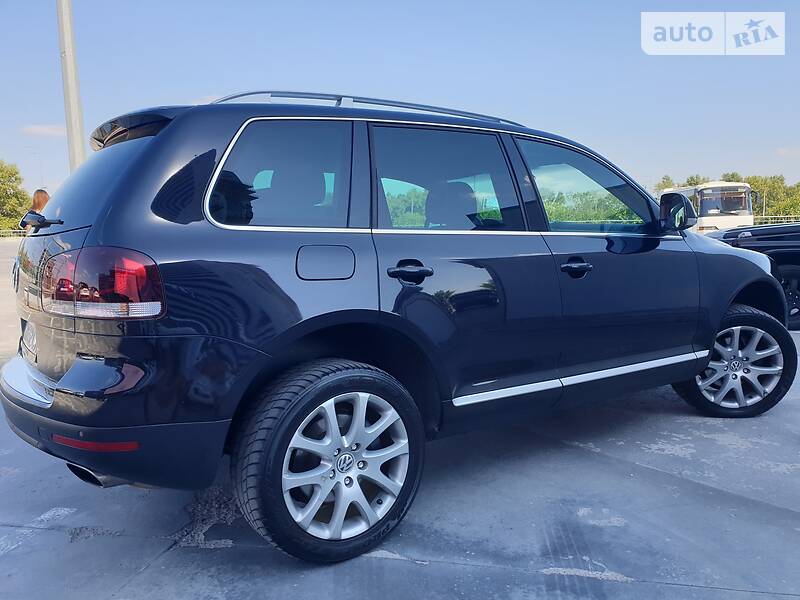 Позашляховик / Кросовер Volkswagen Touareg 2007 в Києві
