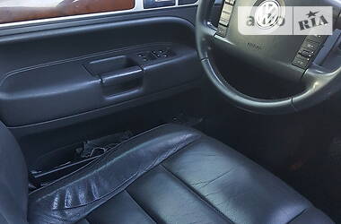 Позашляховик / Кросовер Volkswagen Touareg 2007 в 