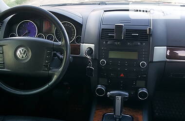 Позашляховик / Кросовер Volkswagen Touareg 2007 в 