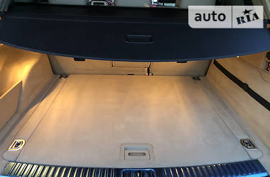 Позашляховик / Кросовер Volkswagen Touareg 2012 в 