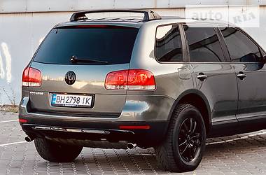 Внедорожник / Кроссовер Volkswagen Touareg 2005 в Одессе