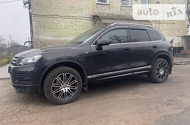 Внедорожник / Кроссовер Volkswagen Touareg 2012 в Коростышеве