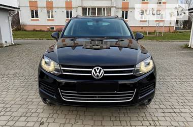 Внедорожник / Кроссовер Volkswagen Touareg 2010 в Малине