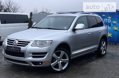 Позашляховик / Кросовер Volkswagen Touareg 2010 в Тернополі