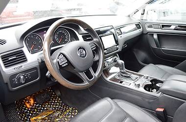 Внедорожник / Кроссовер Volkswagen Touareg 2011 в Одессе