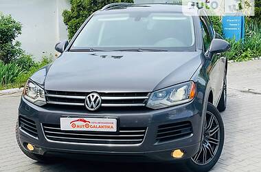 Внедорожник / Кроссовер Volkswagen Touareg 2011 в Одессе