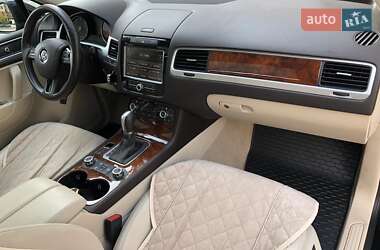 Внедорожник / Кроссовер Volkswagen Touareg 2014 в Ивано-Франковске