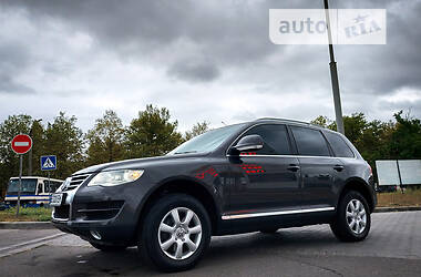 Внедорожник / Кроссовер Volkswagen Touareg 2008 в Николаеве