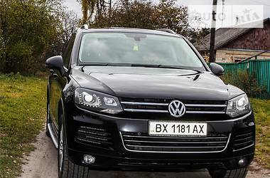Внедорожник / Кроссовер Volkswagen Touareg 2013 в 