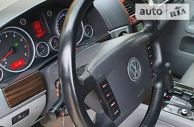 Позашляховик / Кросовер Volkswagen Touareg 2005 в Кропивницькому