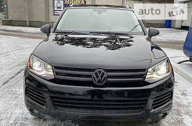 Внедорожник / Кроссовер Volkswagen Touareg 2010 в Пирятине