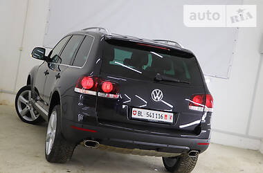 Внедорожник / Кроссовер Volkswagen Touareg 2009 в Трускавце